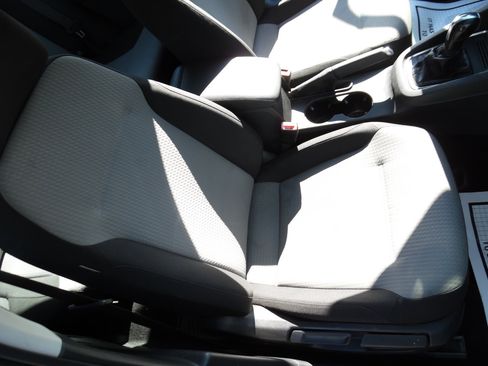 Used 2017 Volkswagen Jetta S image 21