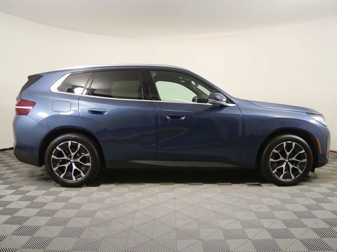 Certified 2025 BMW X3 xDrive30i w/ Premium Package AWD/4WD image 2