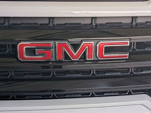 Used 2021 GMC Sierra 1500 Elevation image 9