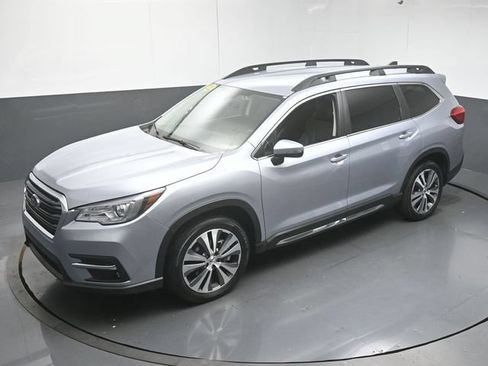 Used 2022 Subaru Ascent Limited AWD/4WD image 44