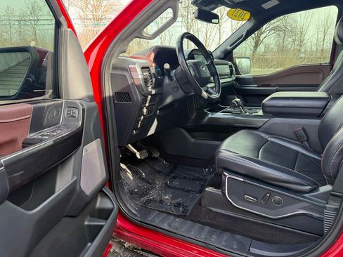 Used 2021 Ford F150 Lariat w/ Equipment Group 502A High image 17