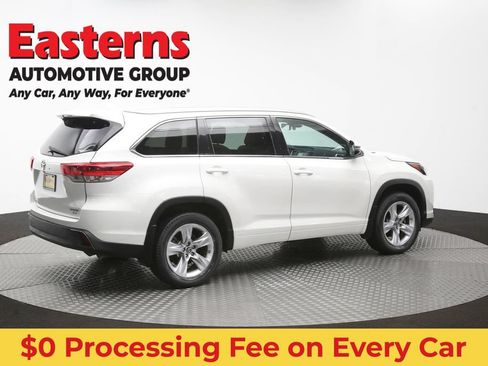Used 2017 Toyota Highlander Limited Platinum AWD/4WD image 48