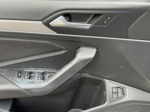 Used 2020 Volkswagen Jetta FWD image 27