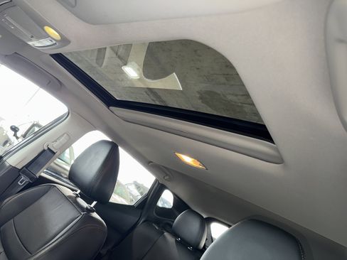 Used 2017 Nissan Rogue Sport SL w/ SL Premium Package image 32