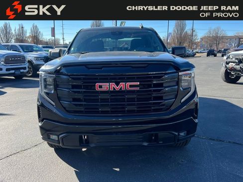 Used 2022 GMC Sierra 1500 Elevation w/ X31 Off-Road Package image 6