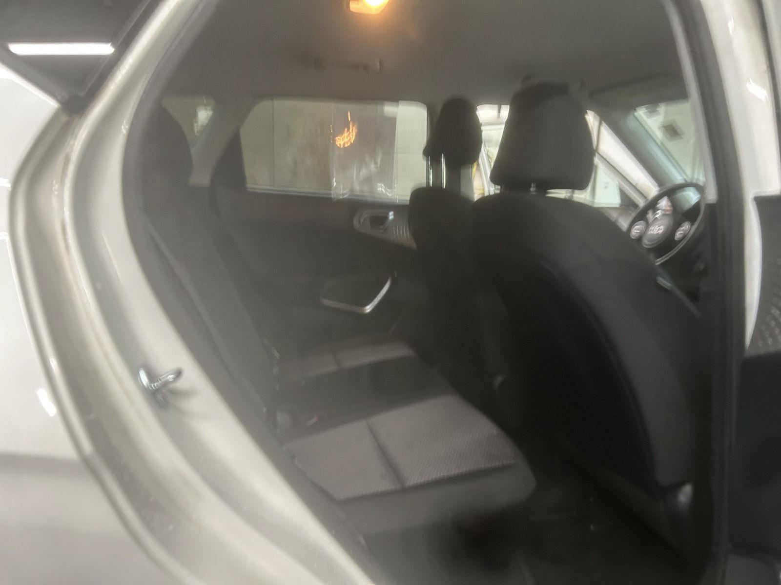 Used 2024 Kia Soul LX w/ Option Group 015 FWD image 21