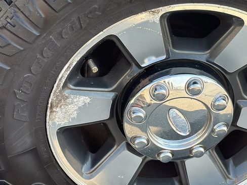 Used 2011 Ford F350 Lariat w/ Lariat Interior Pkg AWD/4WD image 20