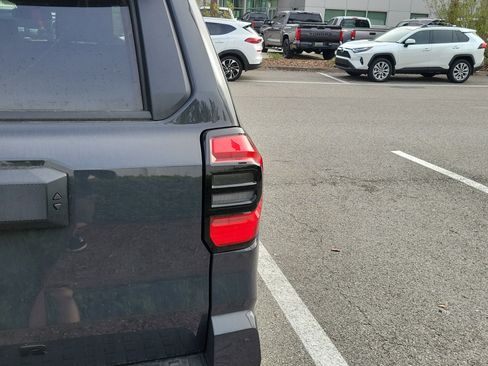 Used 2025 Toyota 4Runner SR5 image 20