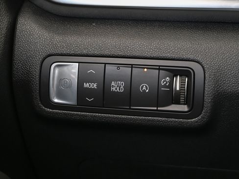 Used 2026 GMC Terrain Elevation image 29