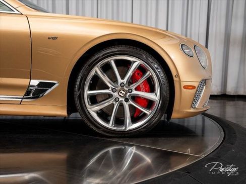 Used 2020 Bentley Continental GT AWD/4WD image 17