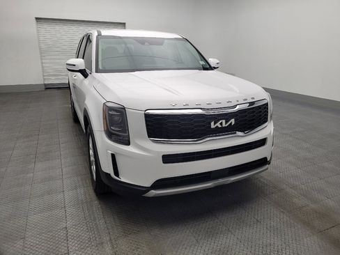 Used 2022 Kia Telluride LX FWD image 14
