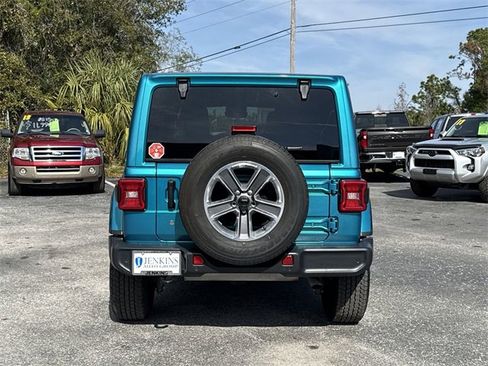 Used 2019 Jeep Wrangler Unlimited Sahara image 5