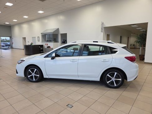 Used 2023 Subaru Impreza Premium image 10