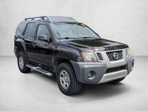 Used 2015 Nissan Xterra X AWD/4WD image 4