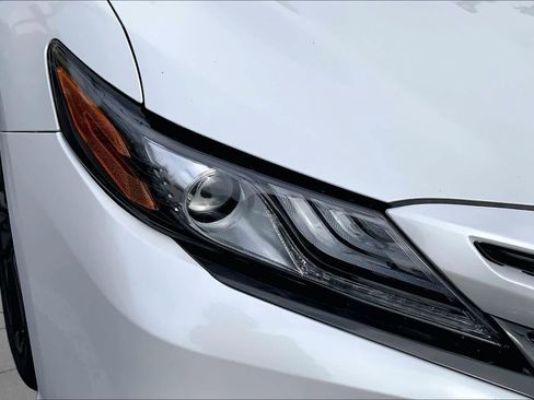 Used 2023 Toyota Camry XSE FWD image 27