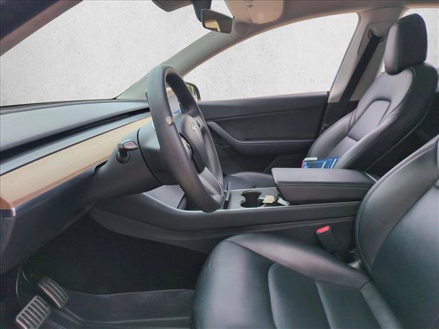 Used 2021 Tesla Model Y Long Range AWD/4WD image 16