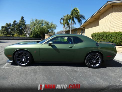 Used 2023 Dodge Challenger R/T Scat Pack w/ Plus Package RWD image 15