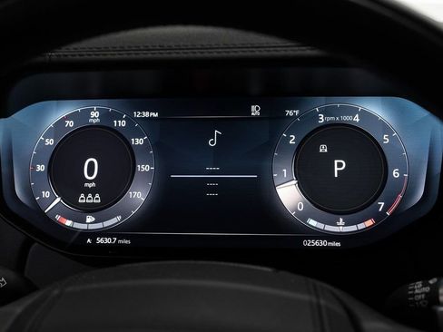 Used 2023 Land Rover Range Rover SE image 16