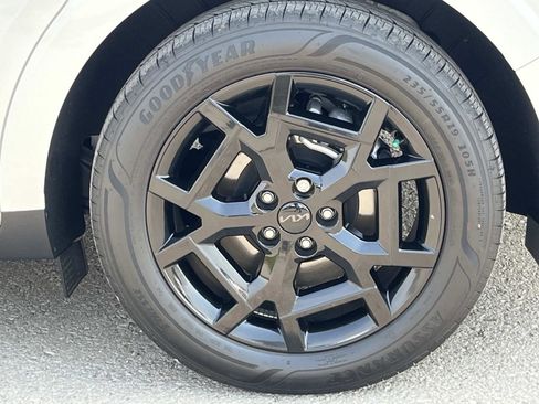 Used 2026 Kia Carnival SX Prestige image 10