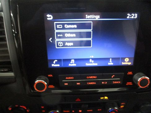 Used 2023 Nissan Frontier SV w/ SV Convenience Package AWD/4WD image 29
