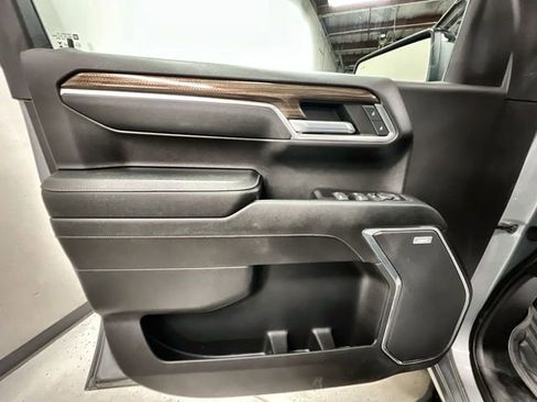 Certified 2024 Chevrolet Silverado 1500 LT Trail Boss w/ Convenience Package II AWD/4WD image 22
