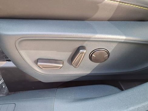 New 2025 Ford Maverick Lobo image 10