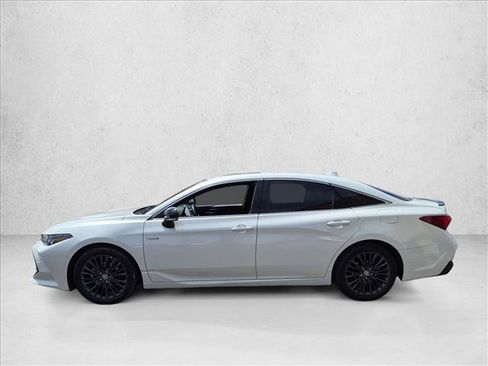 Used 2021 Toyota Avalon XSE FWD image 8