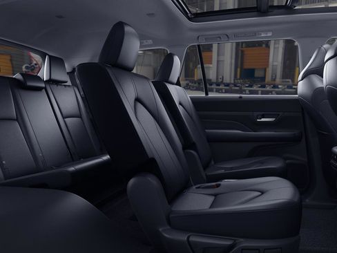 New 2026 Toyota Grand Highlander FWD image 21