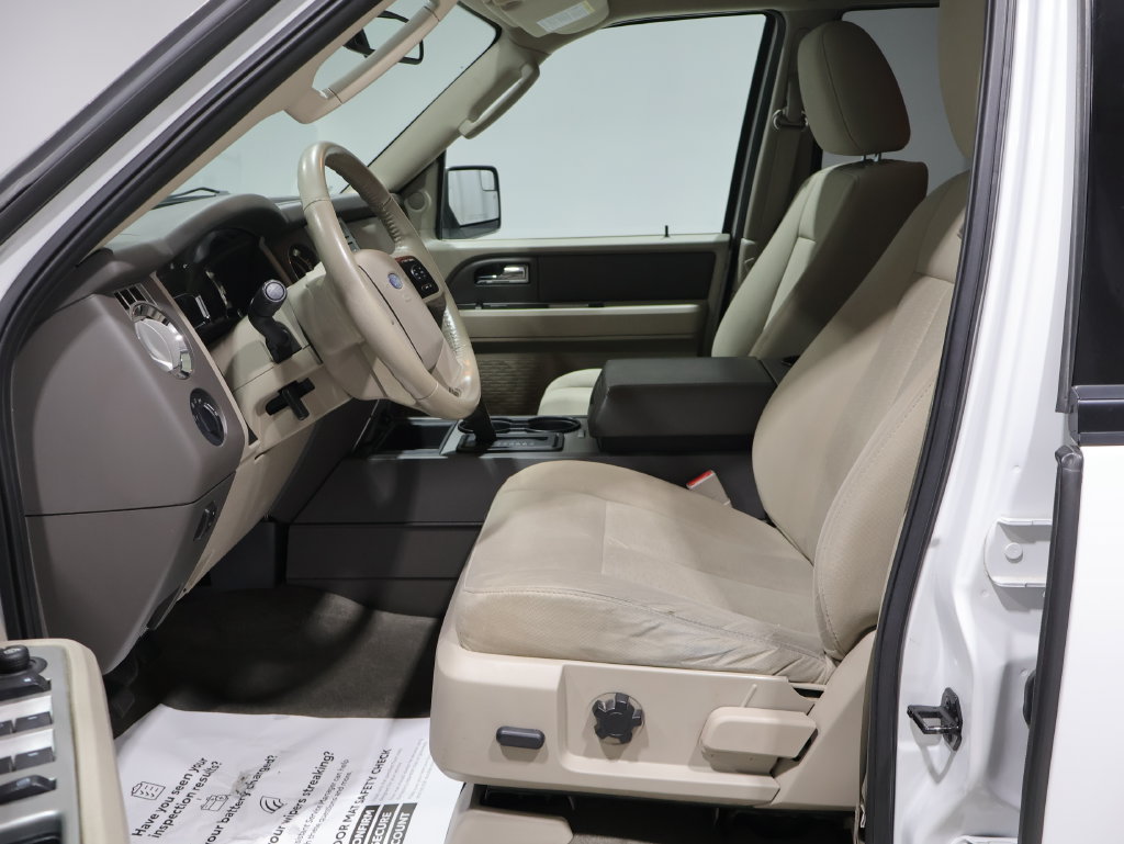 Used 2013 Ford Expedition EL XLT w/ HD Trailer Tow Pkg AWD/4WD image 9