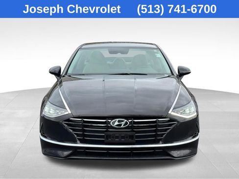 Used 2023 Hyundai Sonata SE image 2