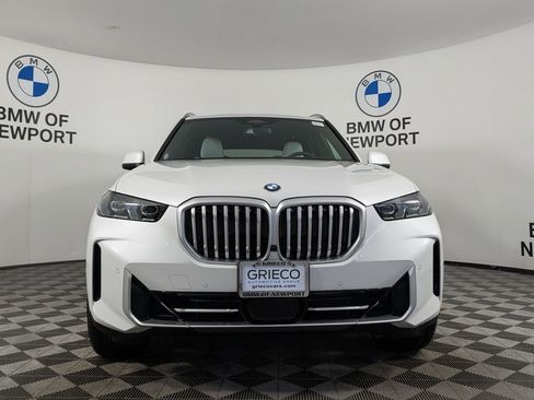 New 2026 BMW X5 xDrive40i w/ Premium Package AWD/4WD image 4