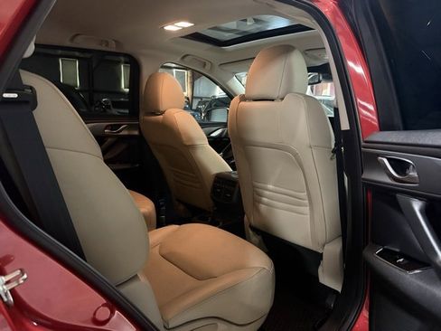 Used 2023 MAZDA CX-9 Touring image 13