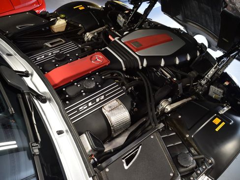 Used 2006 Mercedes-Benz SLR image 27
