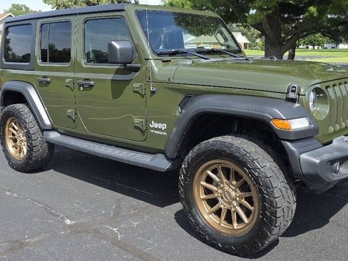 Used 2021 Jeep Wrangler Unlimited Sport AWD/4WD image 1