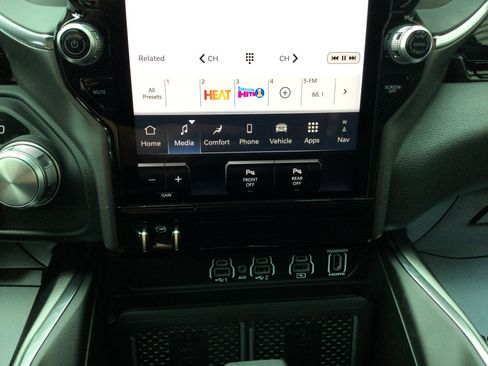 New 2026 RAM 1500 Laramie image 14