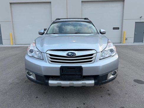 Used 2012 Subaru Outback 3.6R Limited w/ Moonroof Pkg image 3