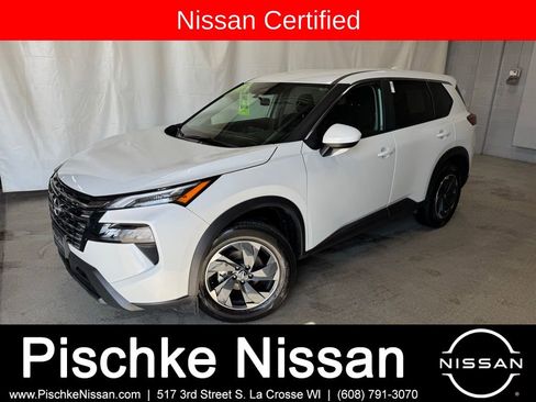 Certified 2025 Nissan Rogue SV image 1