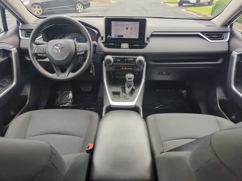 Used 2025 Toyota RAV4 LE FWD image 21