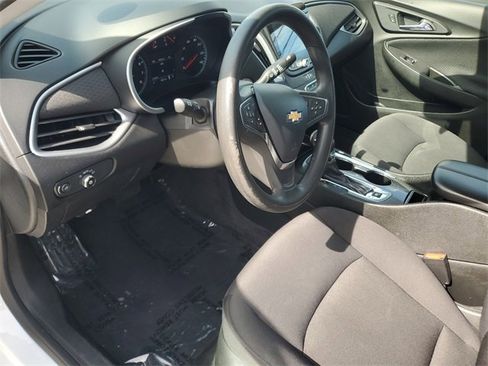 Used 2024 Chevrolet Malibu LT image 19