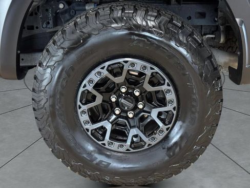 Used 2025 Ford F150 Raptor w/ Equipment Group 803A Raptor R AWD/4WD image 6