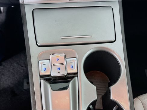 Used 2023 Hyundai Kona SE w/ Cargo Package image 23