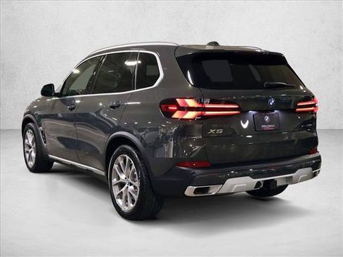 Used 2026 BMW X5 xDrive50e w/ Premium Package AWD/4WD image 8