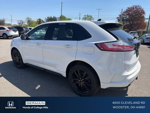 Used 2021 Ford Edge ST-Line w/ Class II Trailer Tow Package AWD/4WD image 9