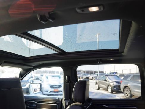 Certified 2021 RAM 1500 Laramie image 19