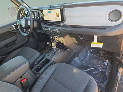 New 2026 Jeep Wrangler Unlimited Sport AWD/4WD image 31
