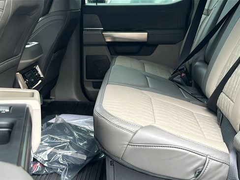 New 2026 Ford F450 Platinum w/ Platinum Plus Package AWD/4WD image 21