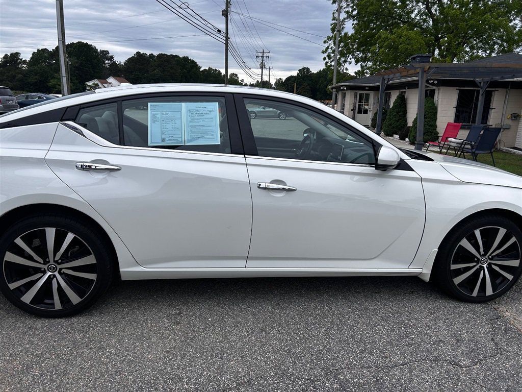 Used 2021 Nissan Altima 2.5 Platinum AWD/4WD image 6