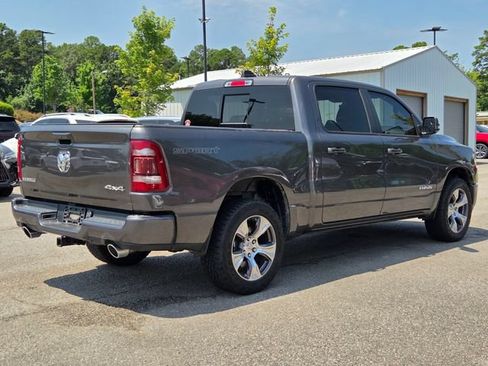 Used 2023 RAM 1500 Laramie AWD/4WD image 5