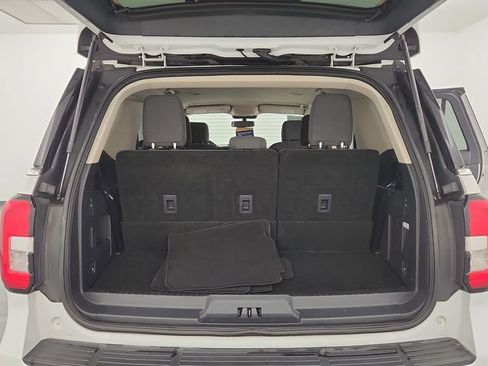 Certified 2024 Ford Expedition XLT AWD/4WD image 24