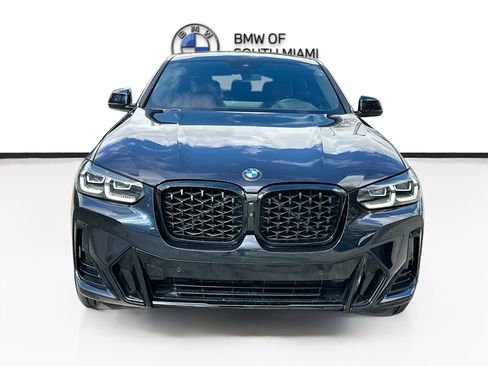 Certified 2024 BMW X4 xDrive30i w/ Premium Package image 2